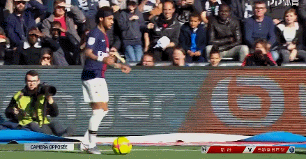 邮报：新主场用地估值存在分歧，曼联可能先买一部分土地开建