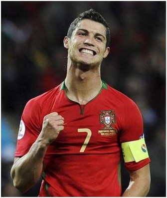 甘锐：主教练反复强调亚冠一定要拼，韦世豪也冒着风险上场了