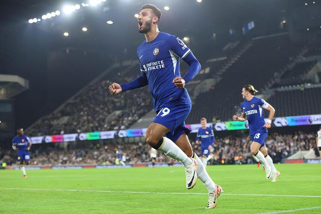 半场战报：沃尔夫斯堡2-0柏林联合，阿穆拉1射1传，维默尔破门